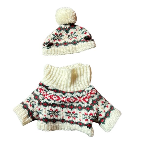 Stuffed Bear Outfit: Red, Green & Warm White Turtleneck Sweater & Tossel Cap - Picture 5 of 5